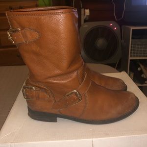 Steve Madden Energize Brown Buckled Boots